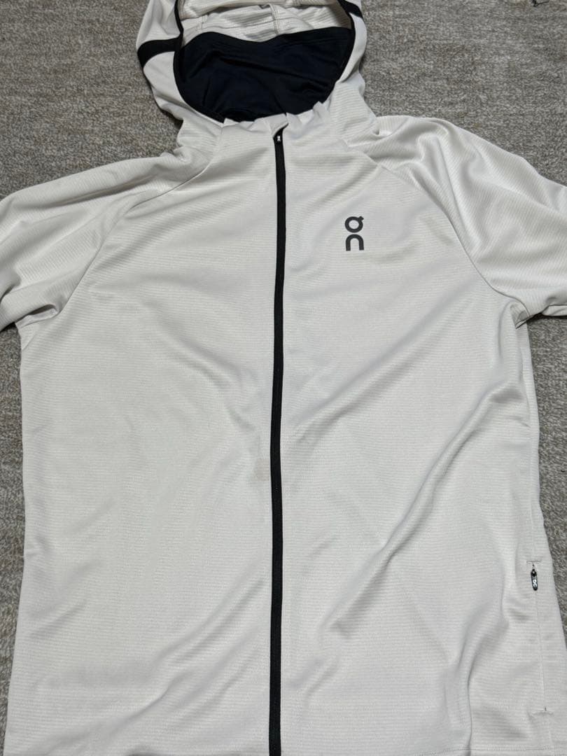 On Climate Zip Hoodie メンズ　Sサイズ