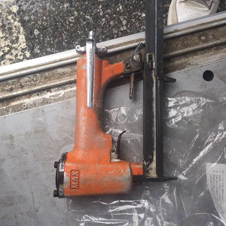 MAXエアネイラ AT20 ジャンク