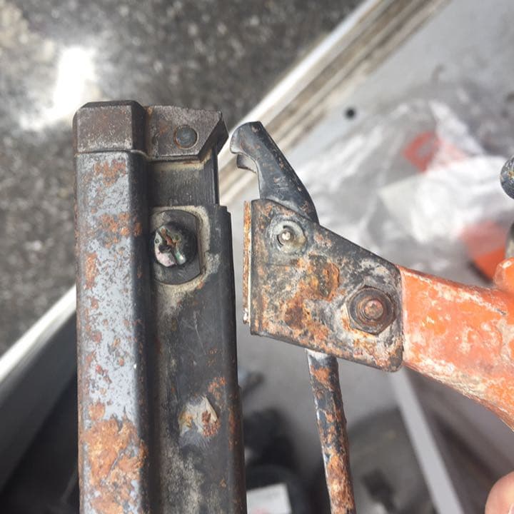 MAXエアネイラ AT20 ジャンク