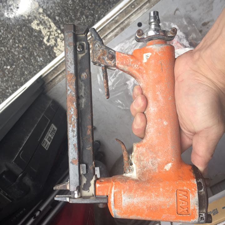 MAXエアネイラ AT20 ジャンク