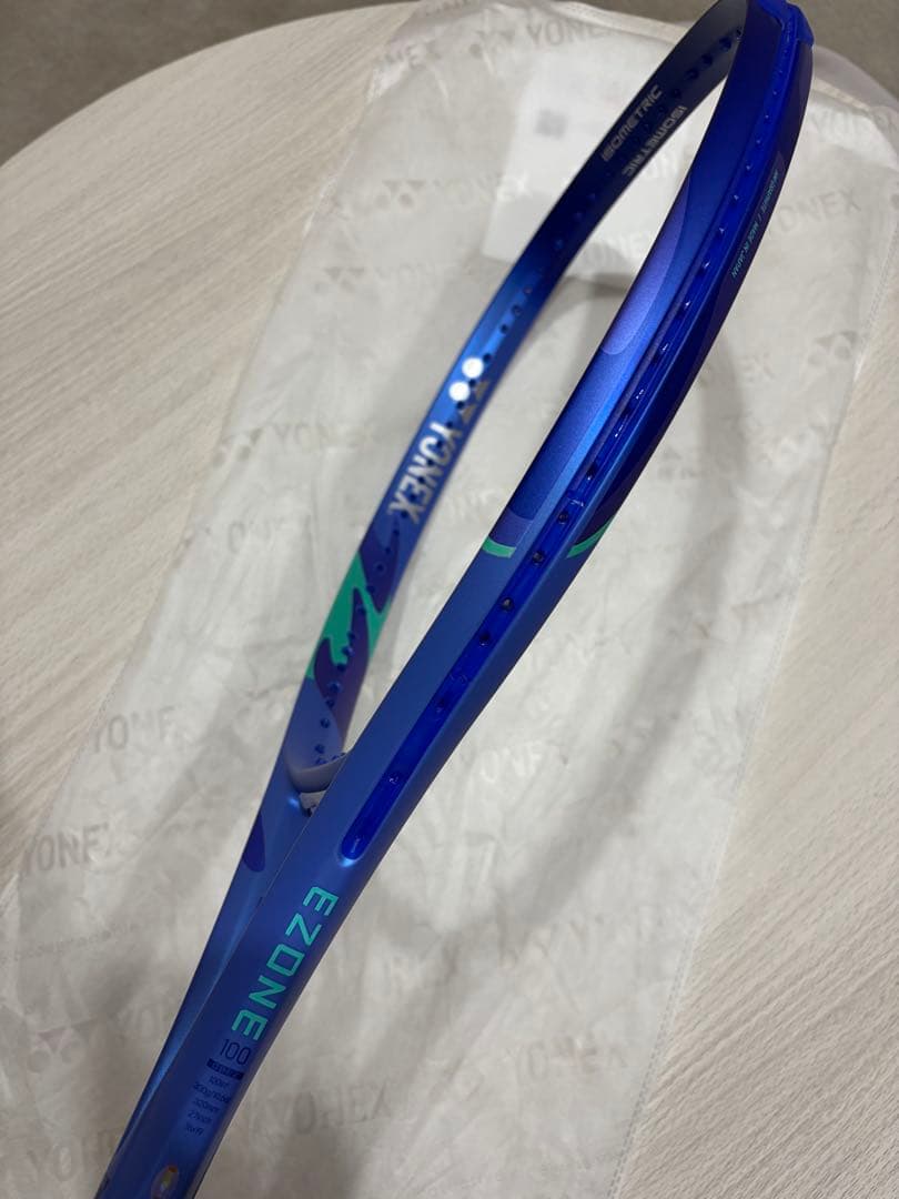 YONEX EZONE 100 G2 新品未使用