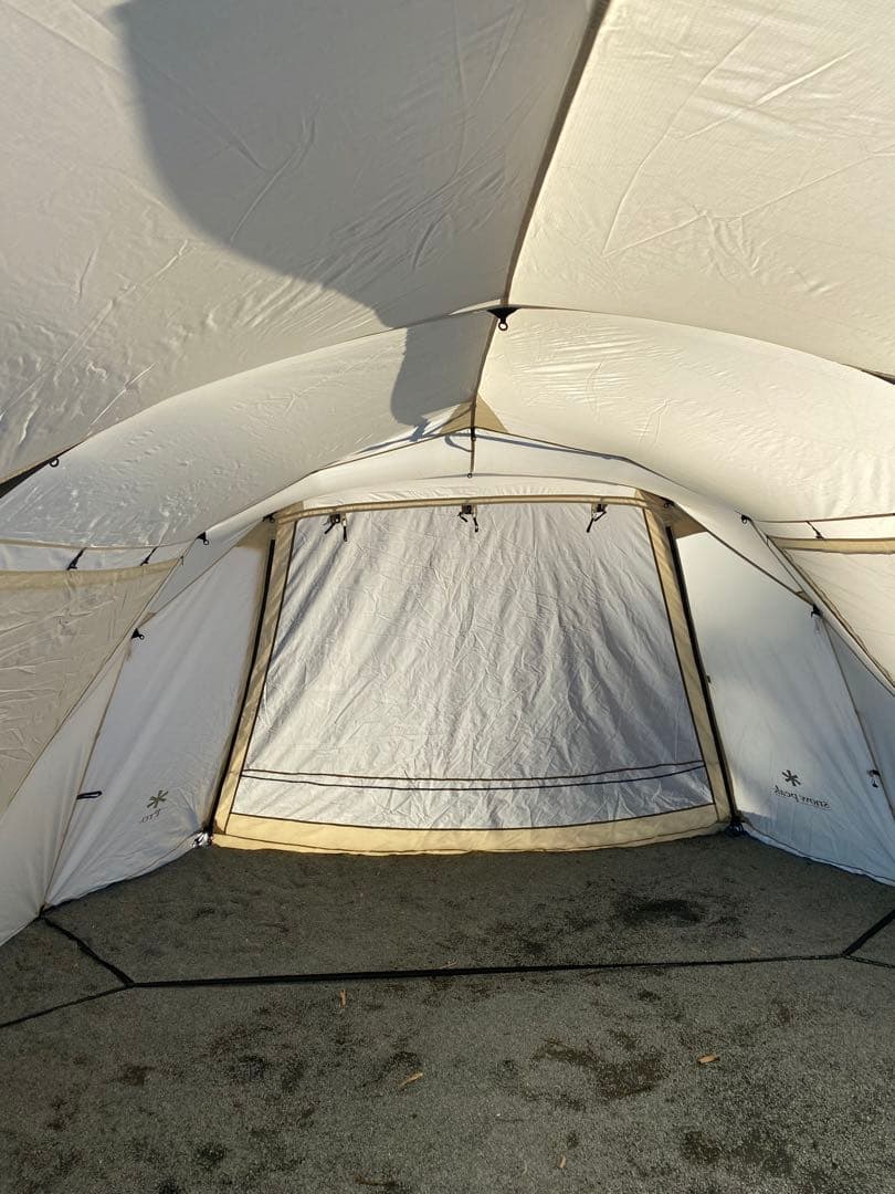 雪峰祭ランドロックPro アイボリー　専用マット、シート付　インナーテント未使用