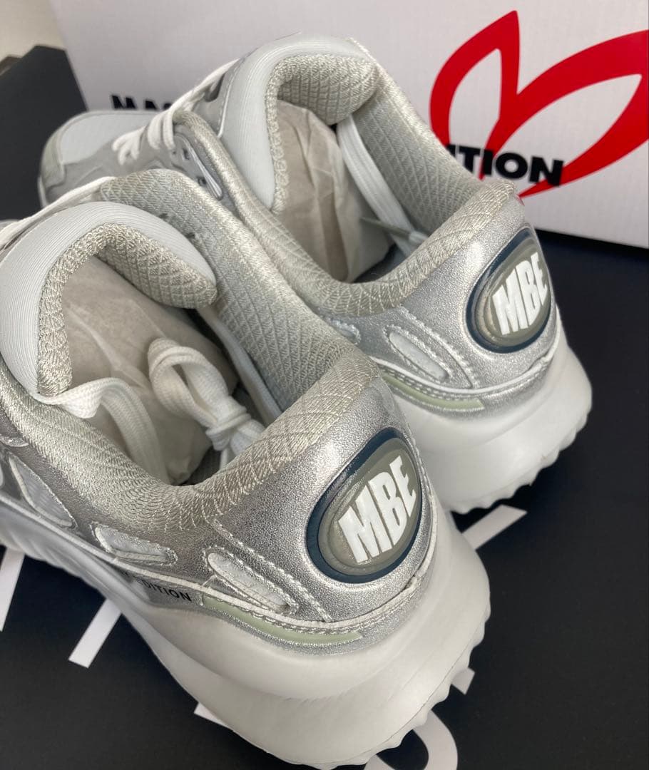 新品 パーリーゲイツ マスターバニー メッシュライクシューズ 27.0cm 銀