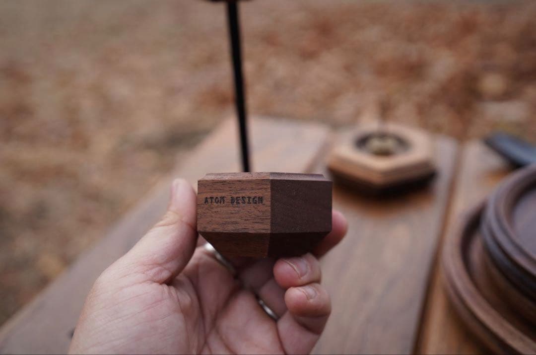 INOUT atomdesign コラボ miyabiスタンド