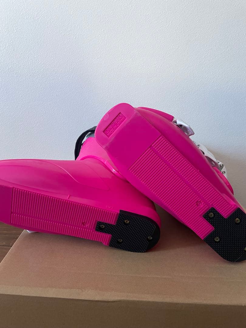 GENFACTORY BUMPSジュニア用スキーブーツ