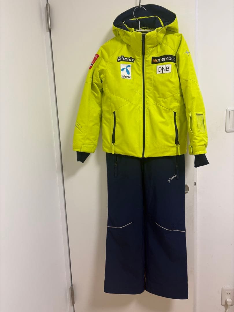 Phenix スキーウェア 上下セット140サイズ