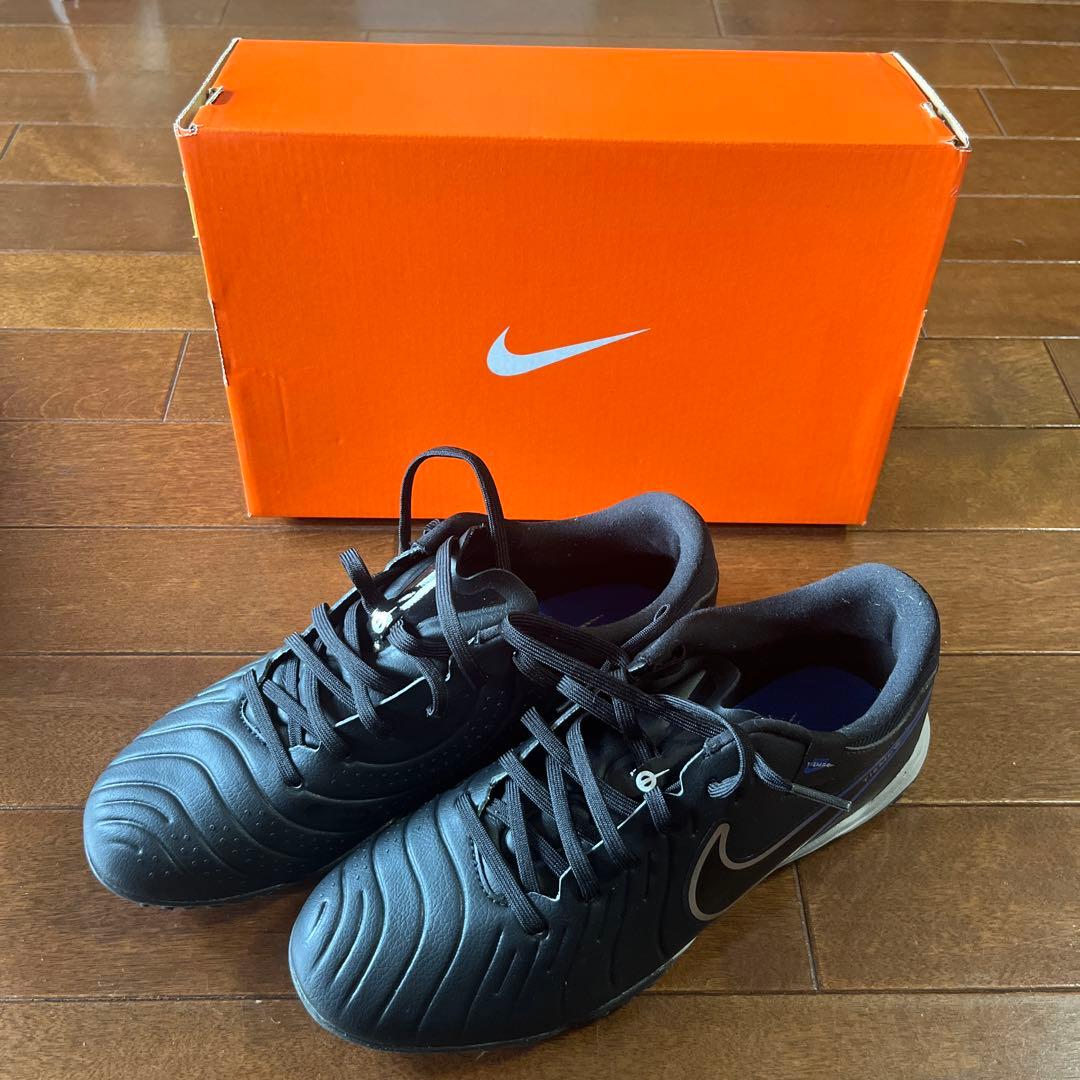 Nike Tiempo サッカーシューズ 黒　25.5cm