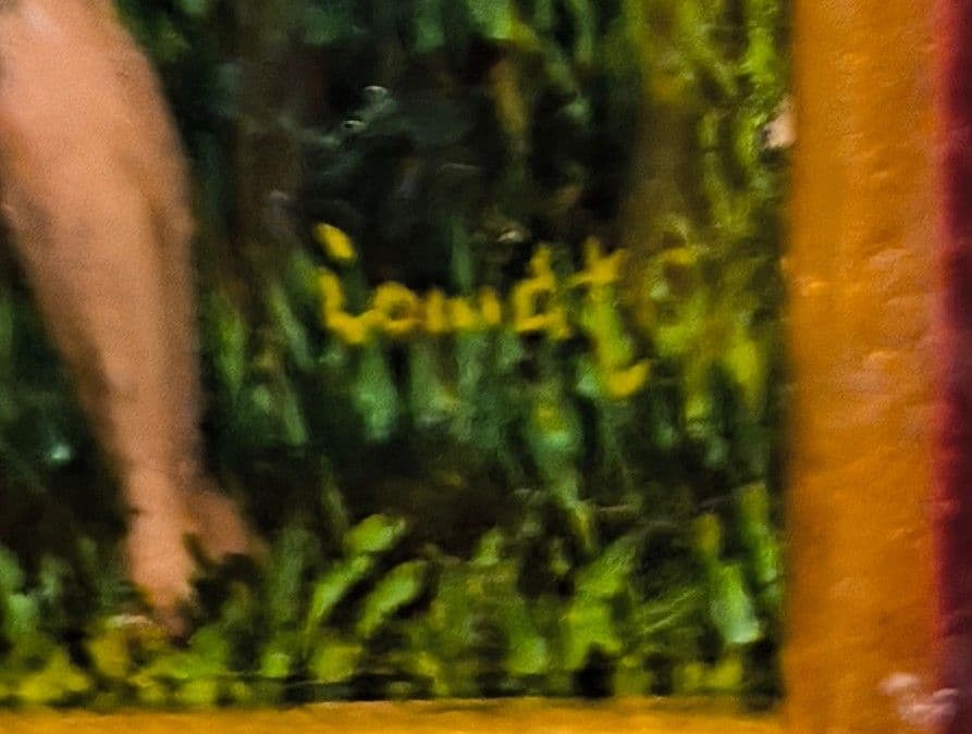 油彩画「天使の贈りもの」小松崎邦雄