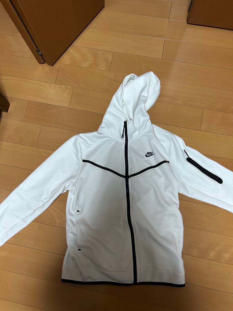 Nike ホワイト ジャージ上下セット