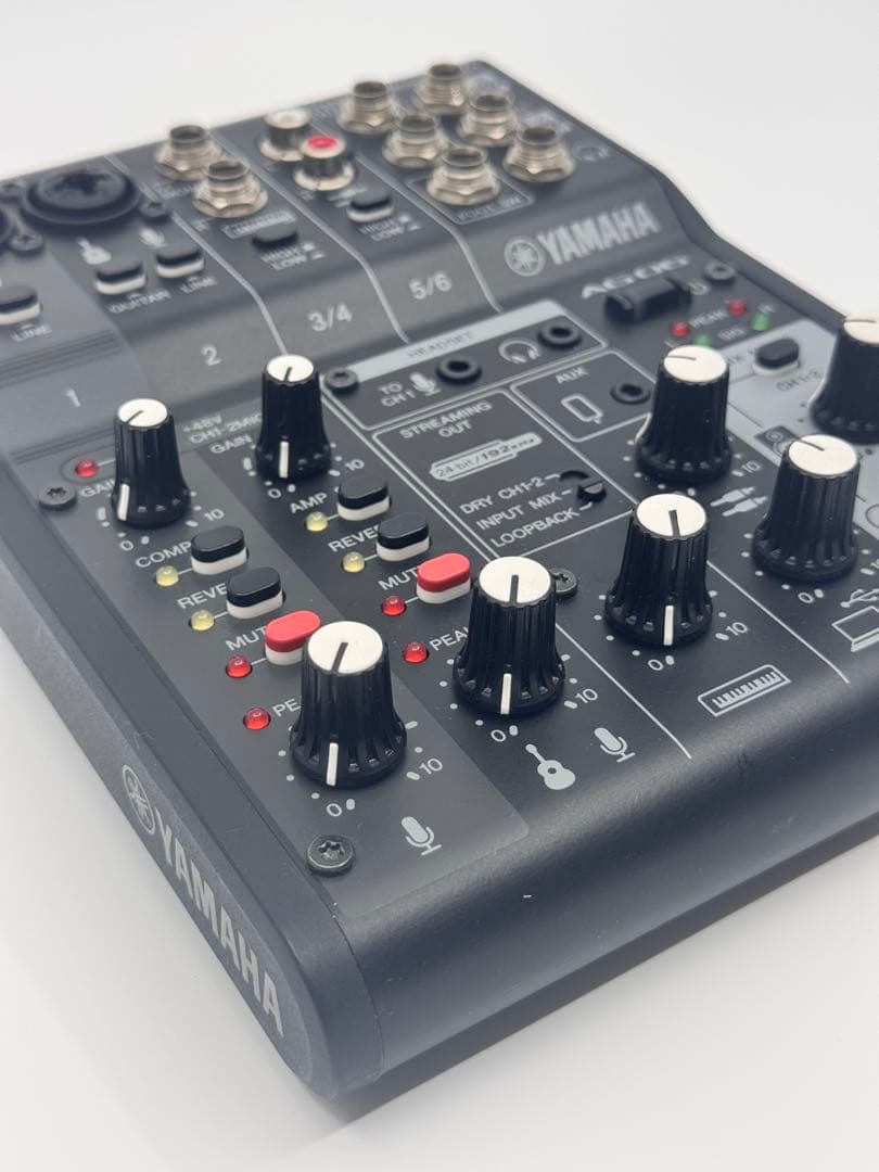 ヤマハ　オーディオインターフェース　AG06MK2