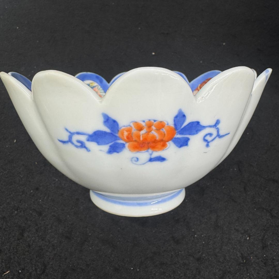 明治の有田焼　年木庵江上製　色絵12弁の菊形輪花向付　骨董