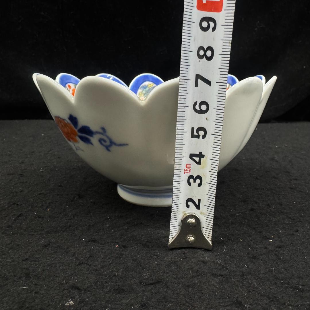 明治の有田焼　年木庵江上製　色絵12弁の菊形輪花向付　骨董