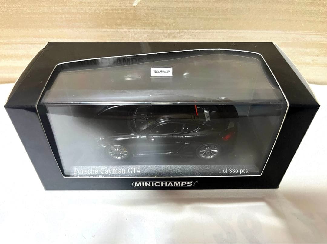 PMA 1/43 ポルシェ ケイマン GT4 2016 ブラック メタリック