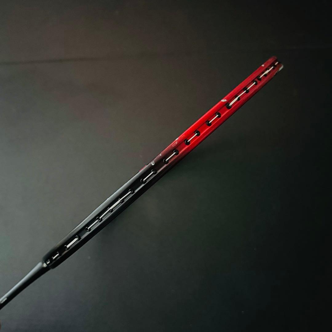 【若干使用感】YONEX ナノフレア700 バドミントンラケット 4UG5