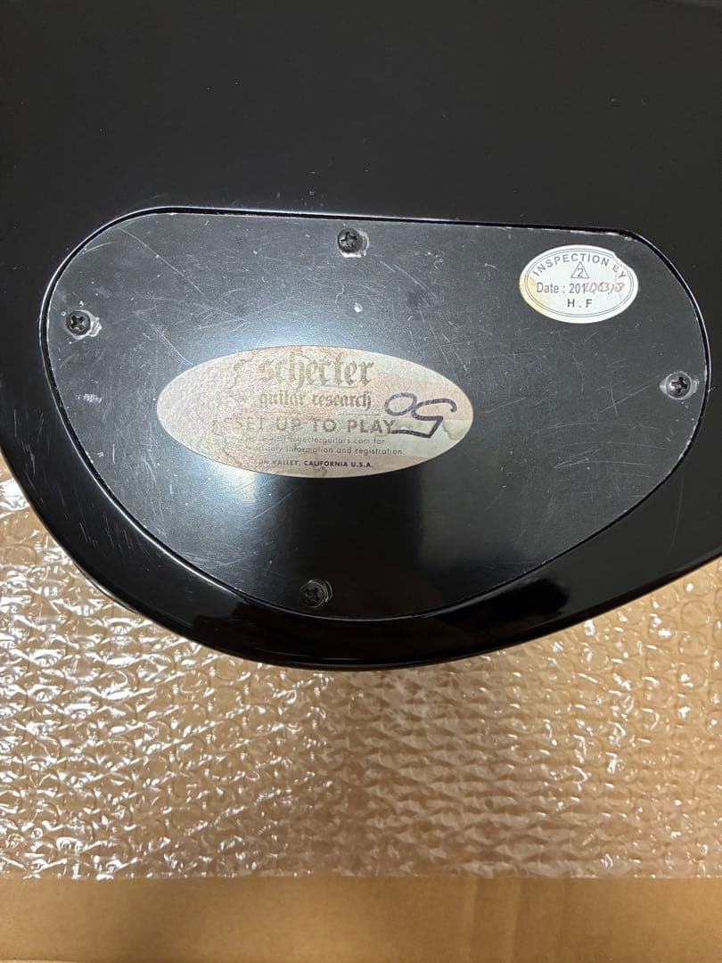 Schecter Diamond Series OMEN EXTRA 4レフティ