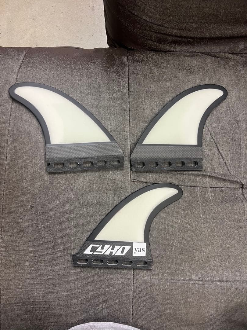 futures フューチャー cykoサイコ yas スラスター　トライ