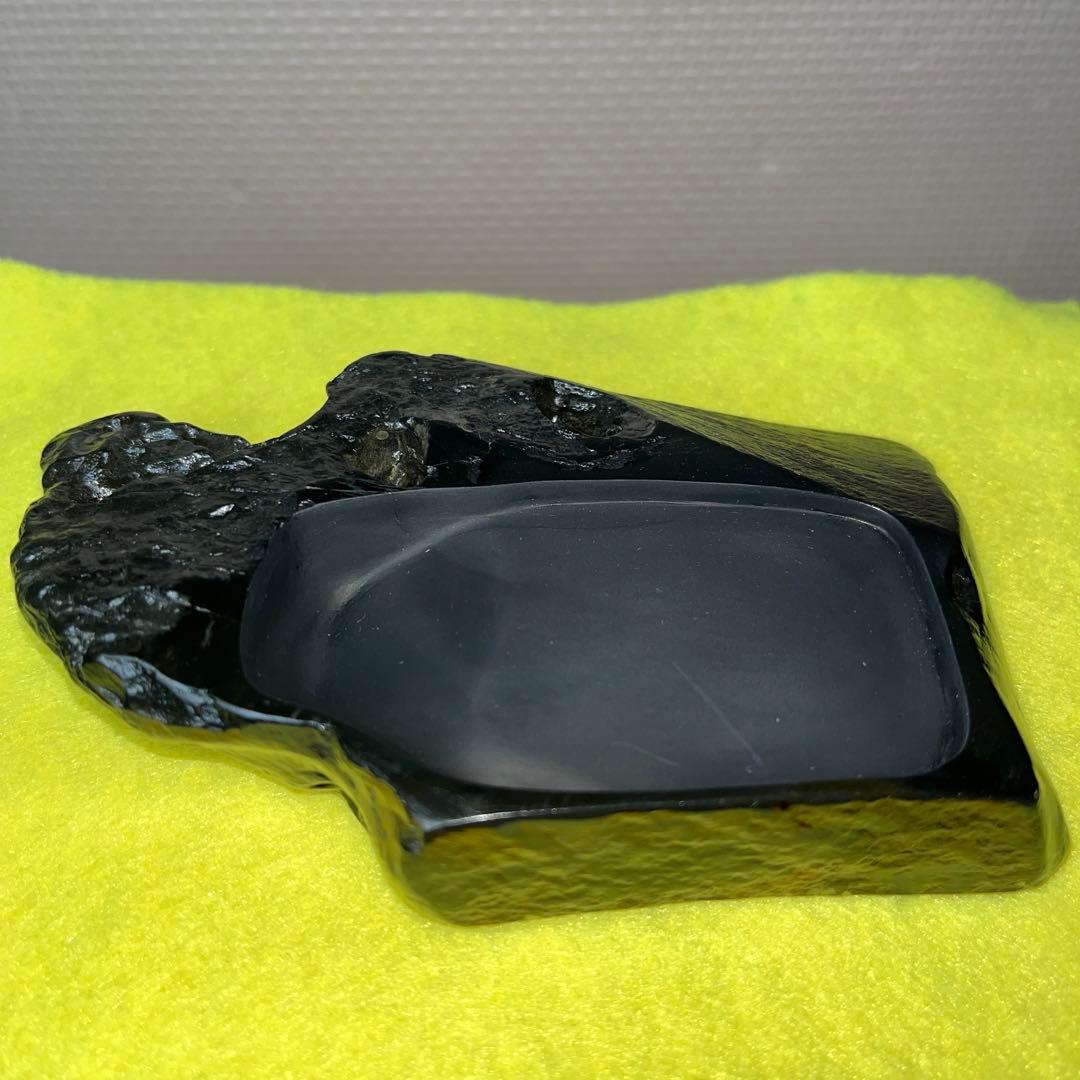 ⭕️屋久島硯　秀命堂　秀命作　純手彫り　希少な硯　女性好み作品　荒々しさ感じる