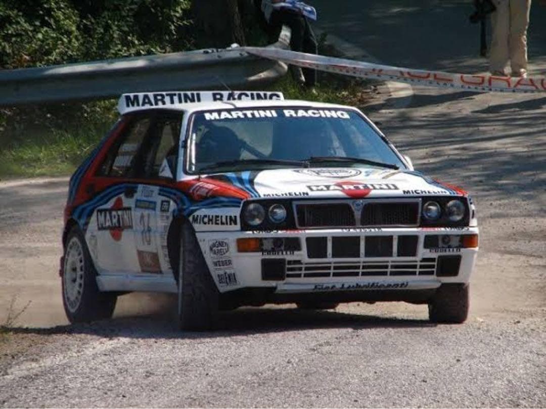 絶版 タミヤ RC 1/10 ランチア・デルタ HF インテグラーレ 完成ボディ