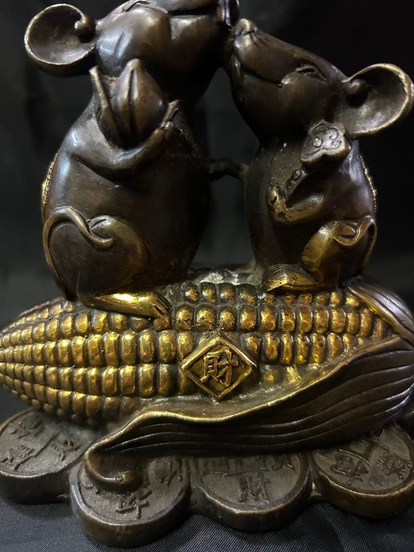 ブロンズ製　ネズミの彫刻 豊穣の象徴　財運　富　繁栄