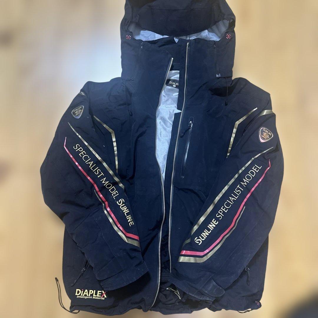 サンライン　スペシャリストモデル　レインウェアLLサイズ