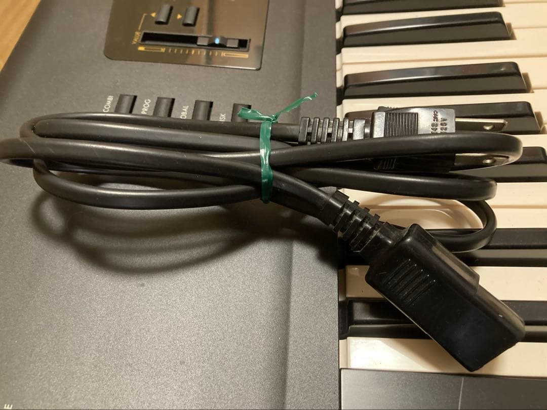 KORG 01/W FD シンセサイザー キーボード コルグ 0711