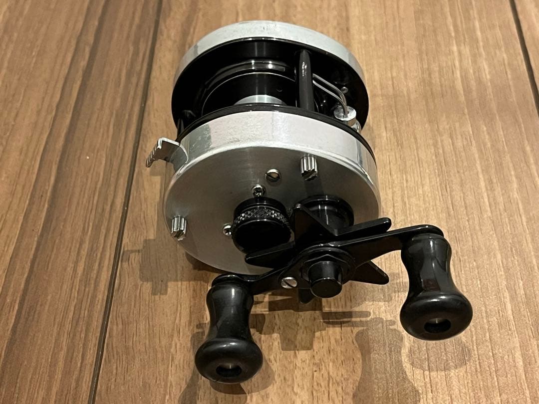 フルーガー 2600