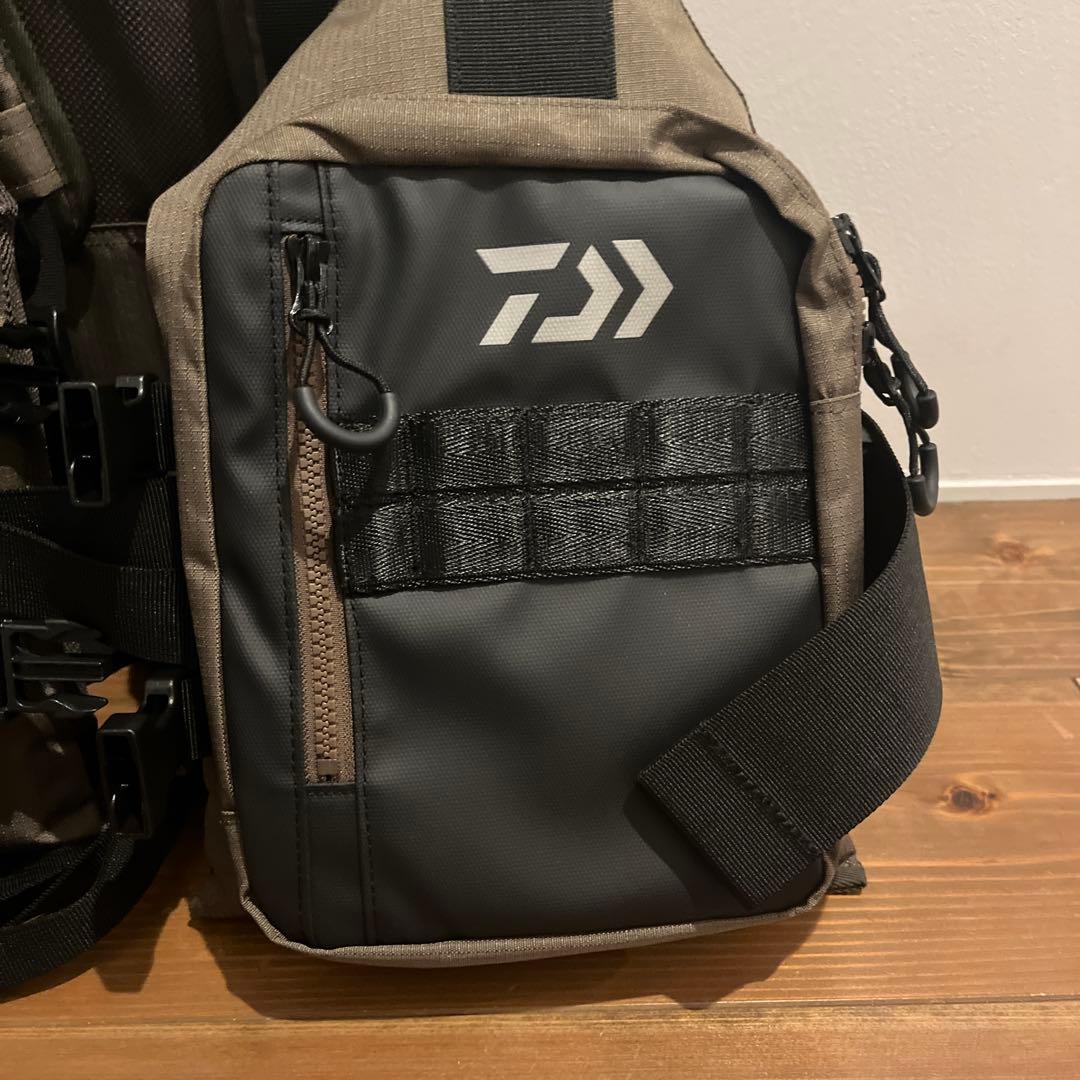 ダイワ ウェーディングベスト 未使用品