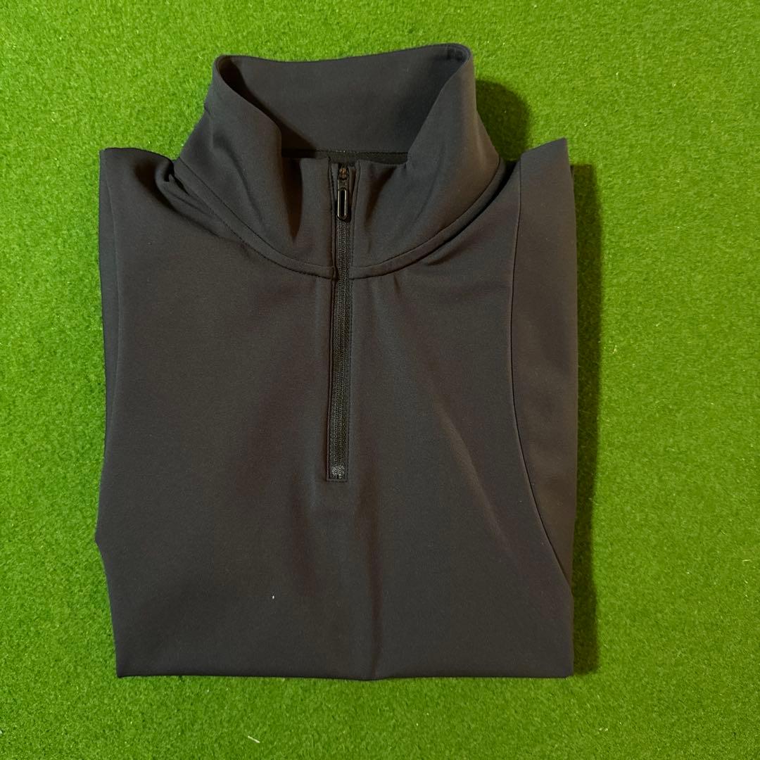 デサントゴルフ 長袖プルオーバー　新品未使用