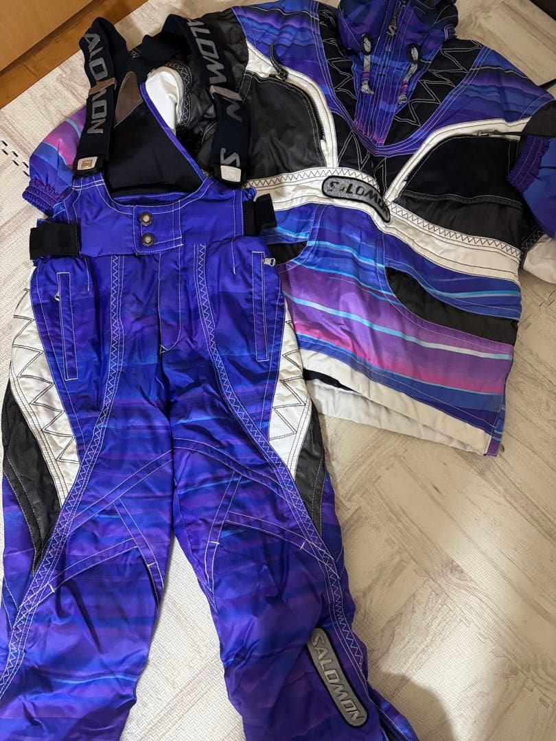 SALOMON（サロモン）スキーウェア 上下セット　Mサイズ