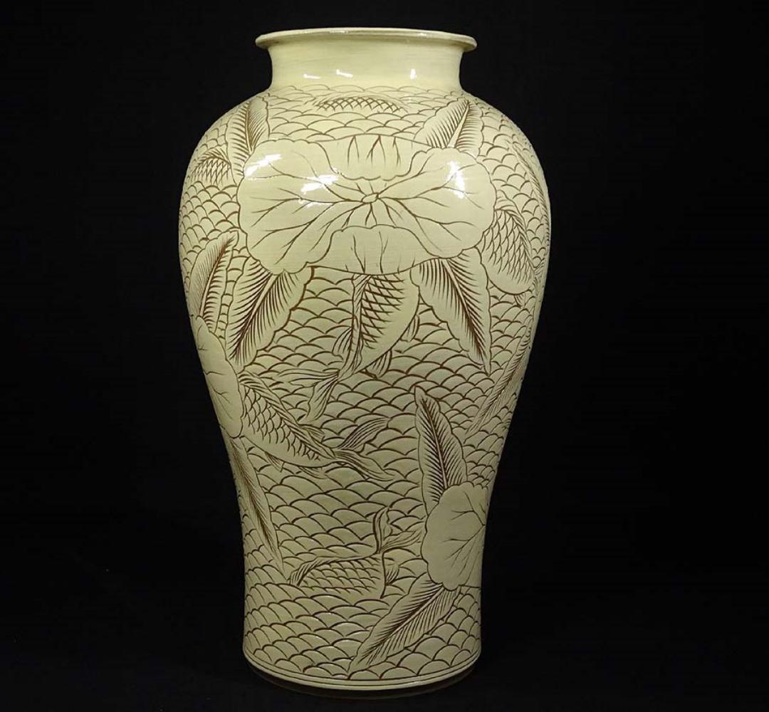 時代物 韓国美術 龍岩窯 鯉陰刻 花瓶 高約36cm 花器 箱付 c06193