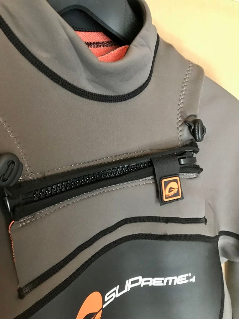 値下げ 未使用 SUPreme SUP用ウェットスーツ　MS