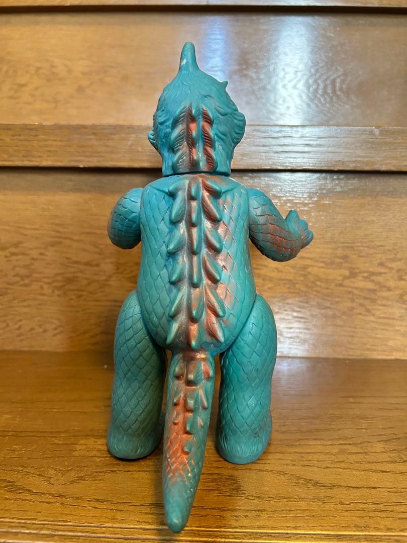 ゴメスマルサン当時物スタンダードサイズ