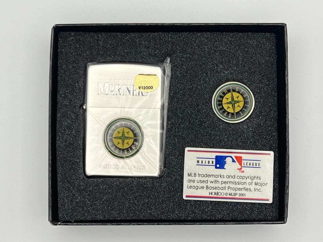 MLBシアトル・マリナーズ ZIPPO＋ピンバッジセット