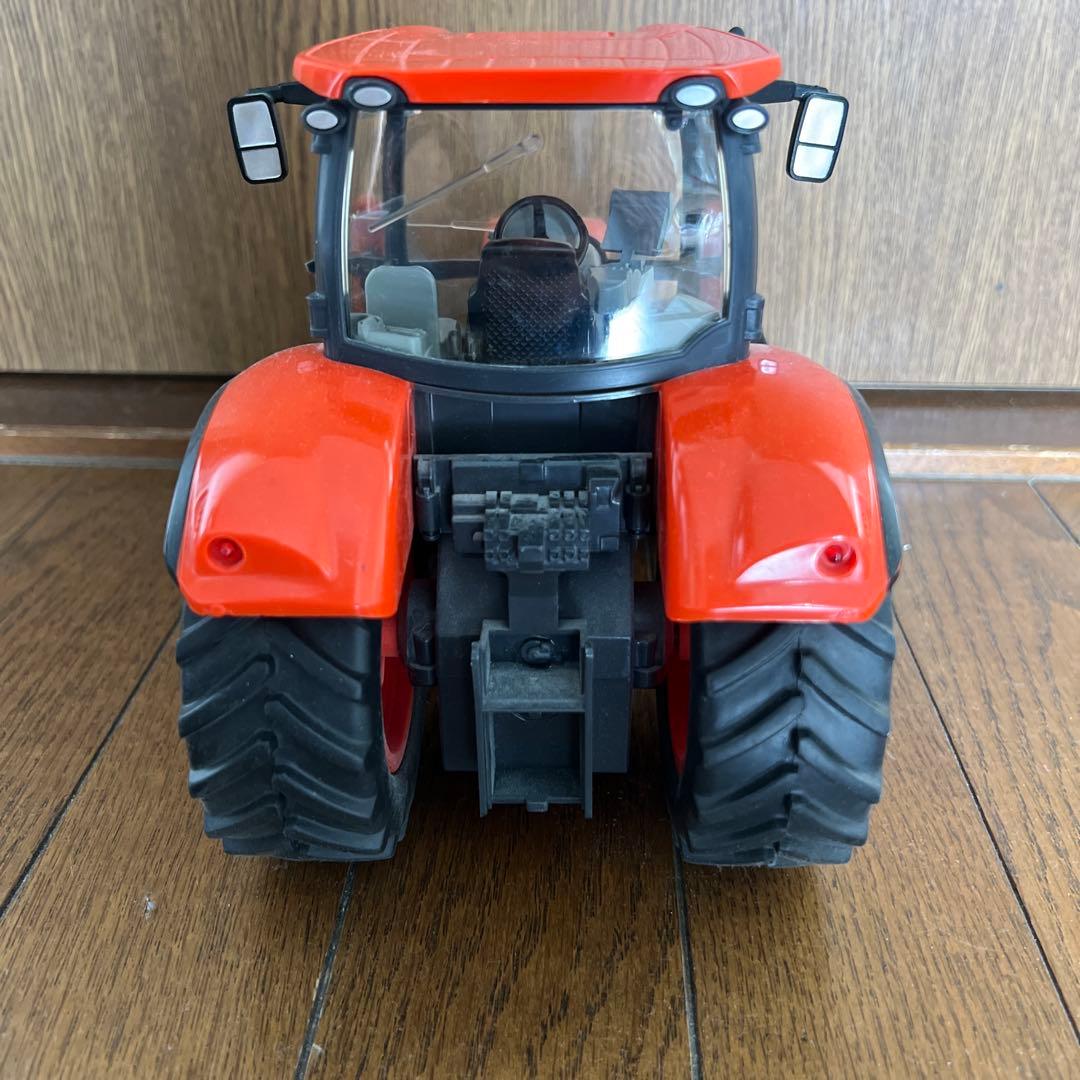 ⭐︎レア⭐︎非売品　Kubota M7-172プレミアム トラクター　ミニカー