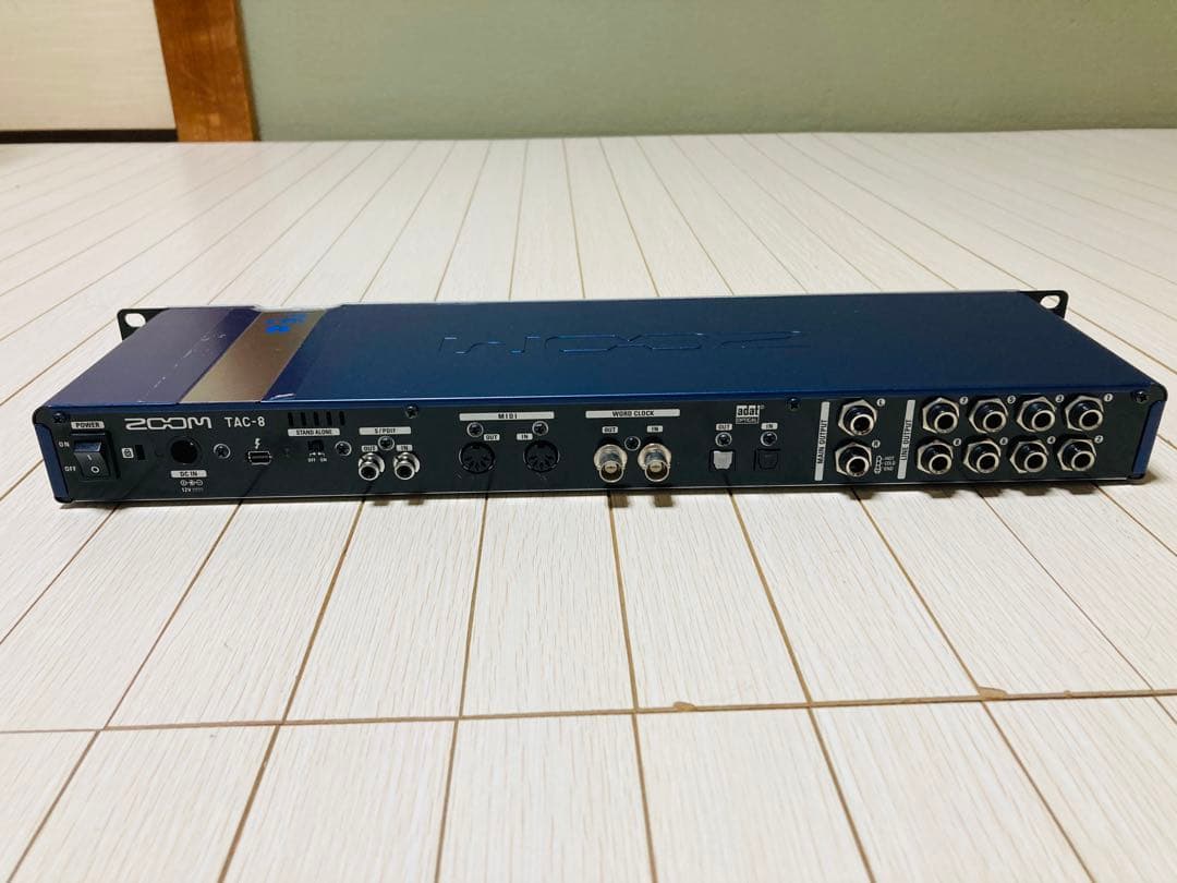 ZOOM TAC-8 オーディオインターフェイス 8in4out