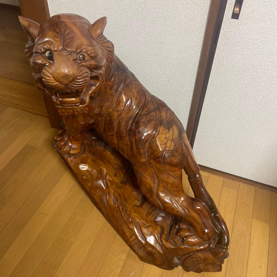 貴重一刀彫　虎　置物　大型