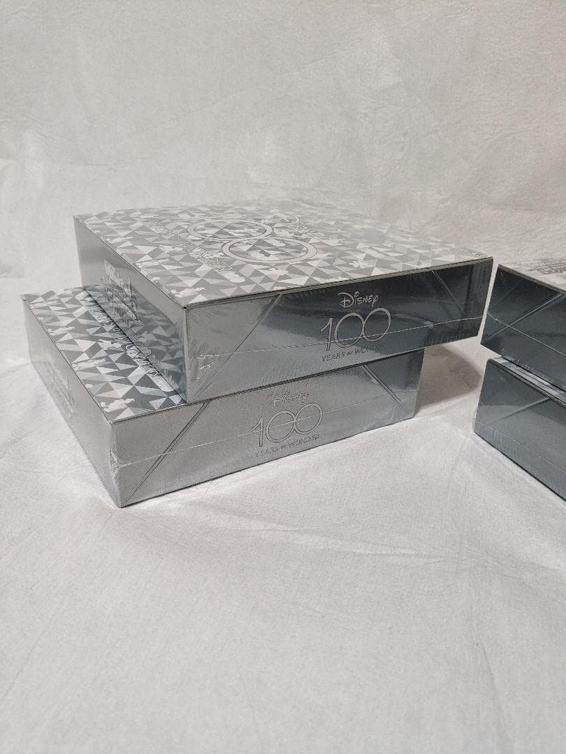 ヴァイスシュヴァルツ Disney100　4box