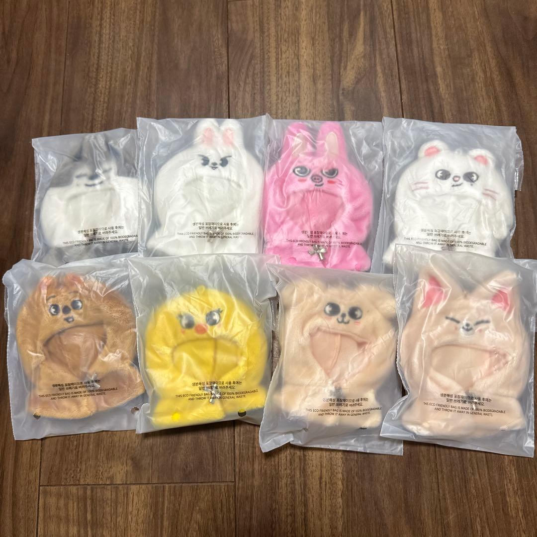 アイドル Stray Kids SKZOO 10cm PLUSH OUTFIT