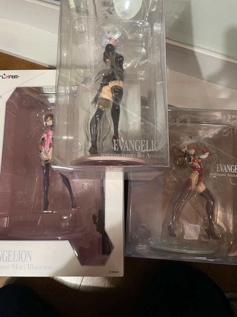 FLARE フレア　エヴァンゲリオン レイ・アスカ・マリ　フィギュア山下しゅんや