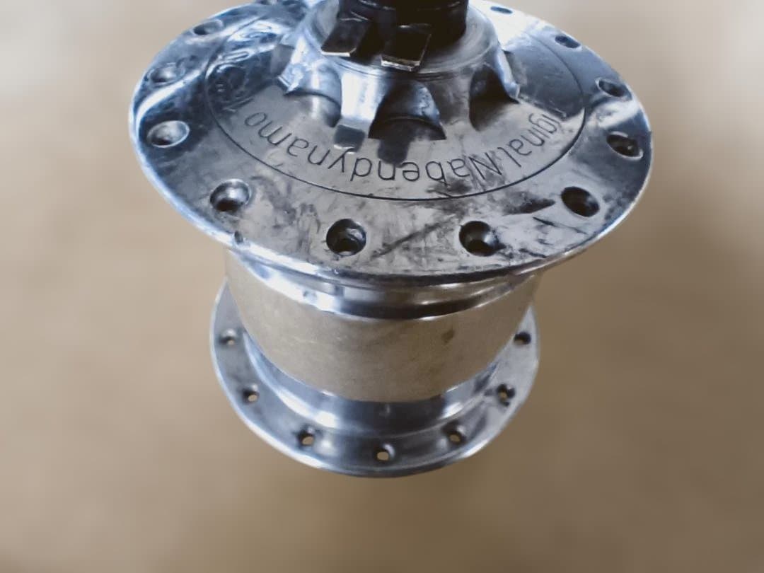 Schmidt SON20 32H ハブダイナモ 小径車16–20″対応