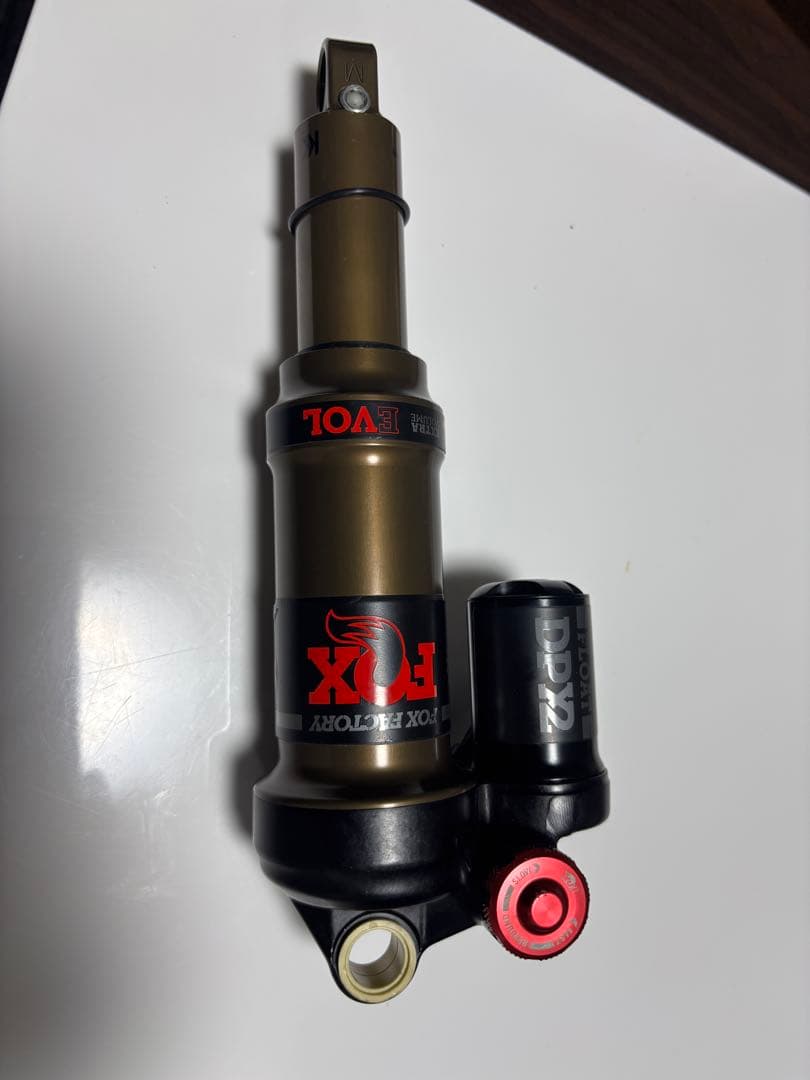 FOX FLOAT DPX2 リアサスペンション 210x55