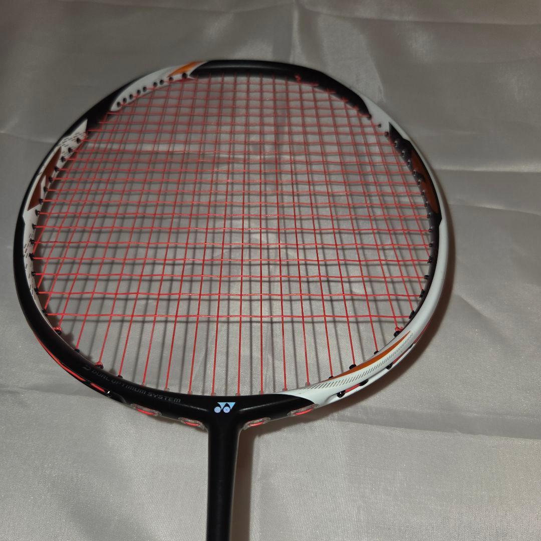 美品 YONEX ヨネックス デュオラZストライク DUORA Z-STRIKE
