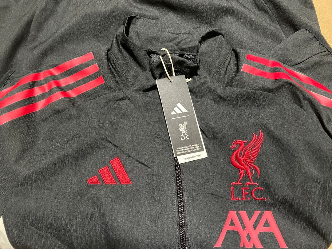【新品】 リバプール 25/26 プレゼンテーションジャケット