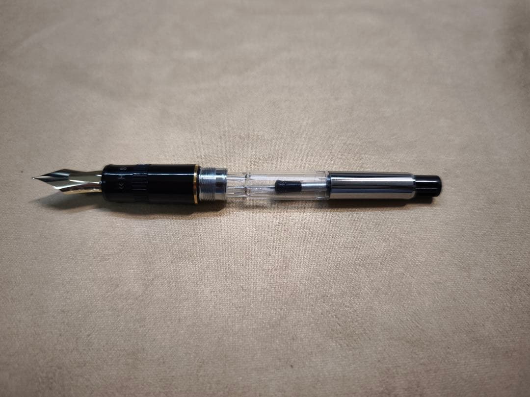 PILOT 万年筆 ジャスタス95 ネットブラック FMニブ