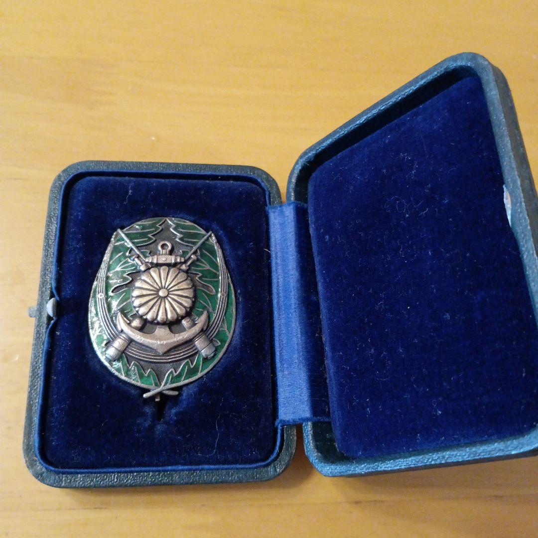 【激レア  美品】通信優等徽章 共箱入り 完品 勲章 記章 徽章 本物保証 86