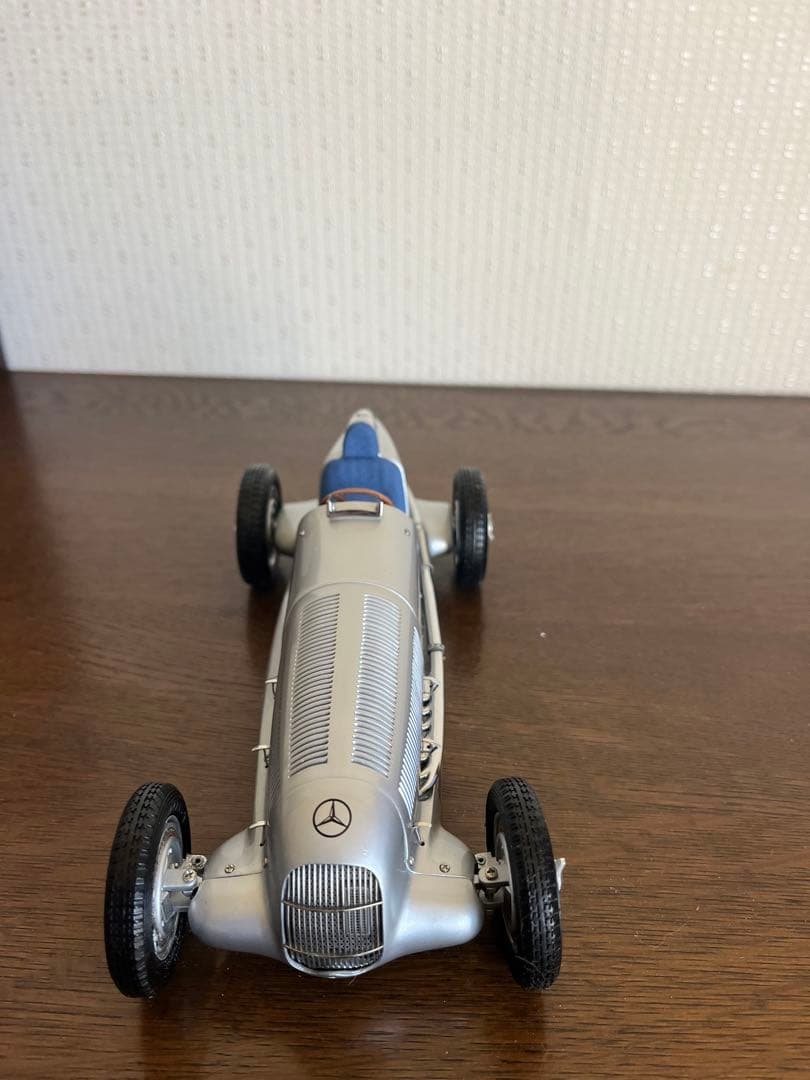 ベンツ　模型ダイキャスト
