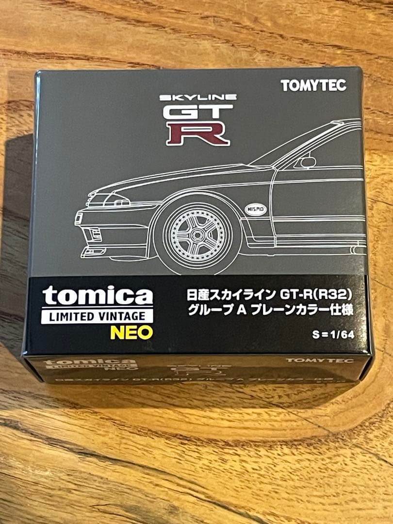 トミカリミテッドビンテージネオ　オートサロン2026 スカイラインGT-R