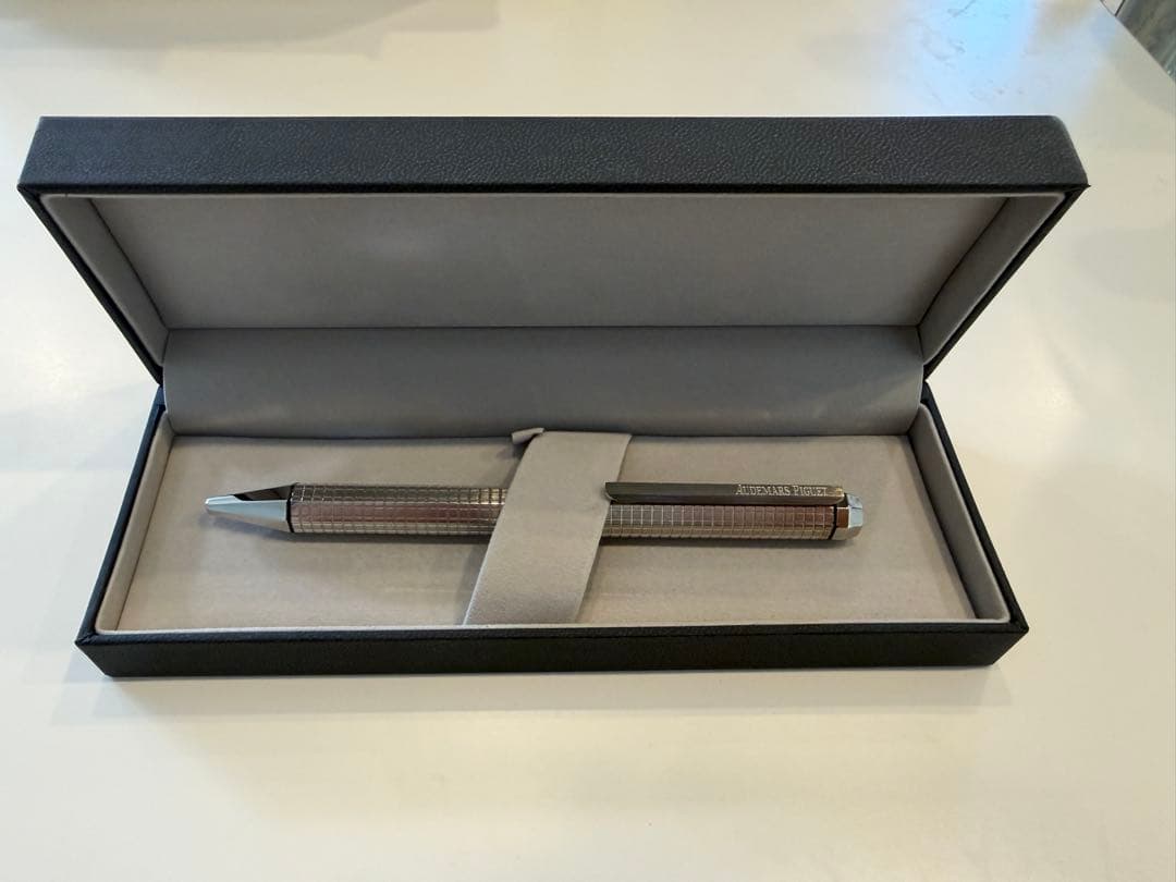 新品未使用Audemars Piguet ボールペン 専用ケース付き