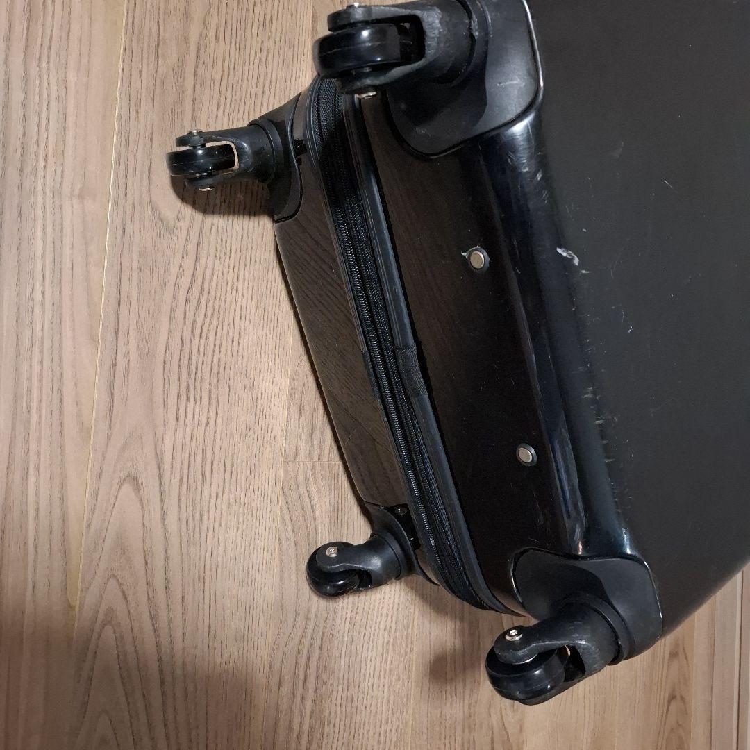 キャリーケース 黒
