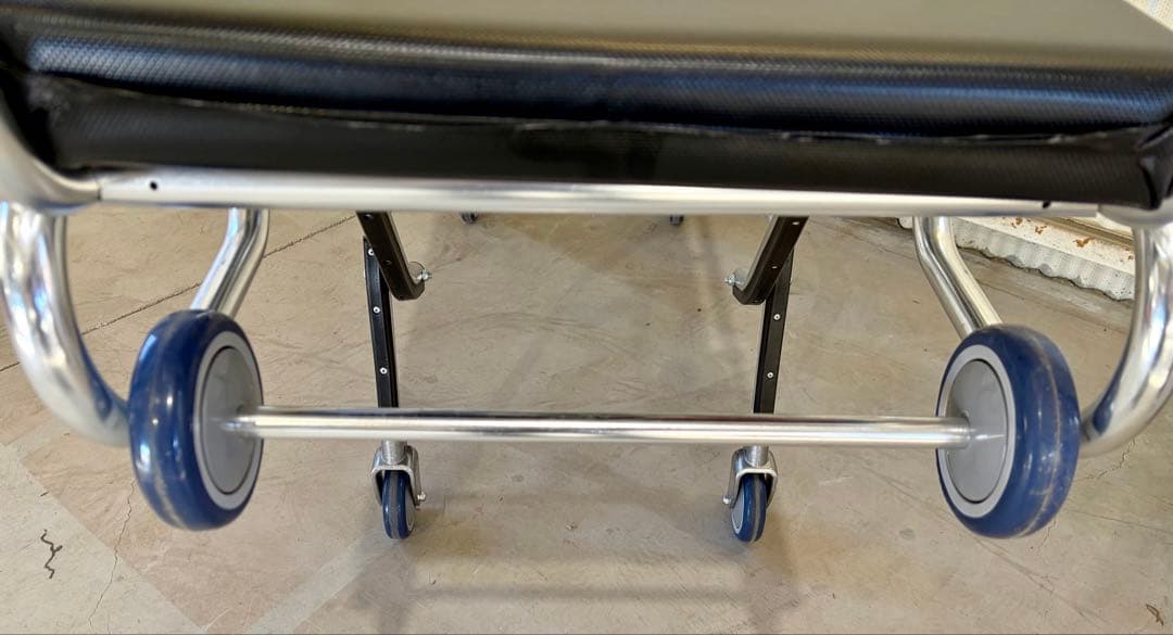 ① 【送料込み】搬送用 ストレッチャー アルミフレーム キャスター付き　美品